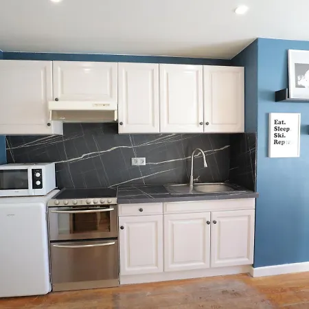 - T2 Avec Parking Et Vue Montagne - Fr-1-623-304 Appartement
